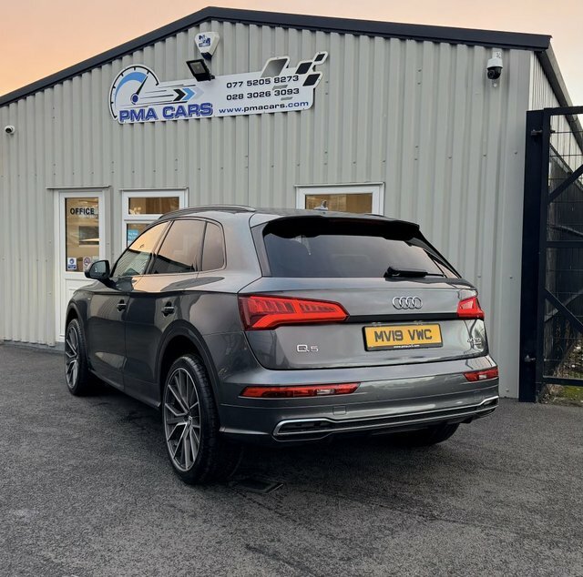 Audi Q5 2.0 Tdi 40 S MV19VWC Grey #2