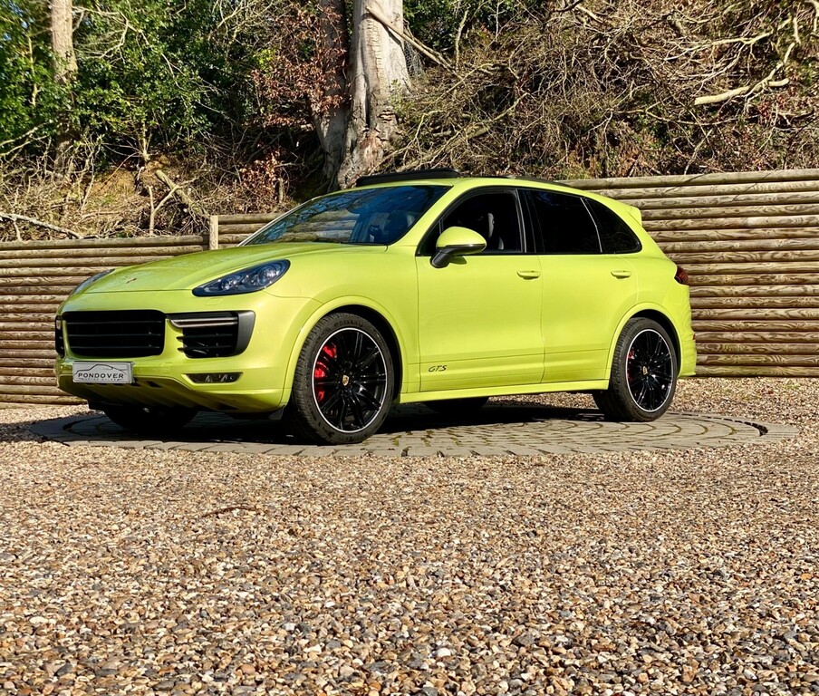 Porsche Cayenne V6 Gts Tiptronic Green