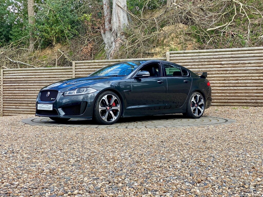 Jaguar XF V8 R-s Grey
