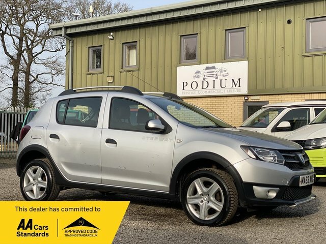 Dacia Sandero Stepway 0.9 Tce Laureate Euro 5 Silver
