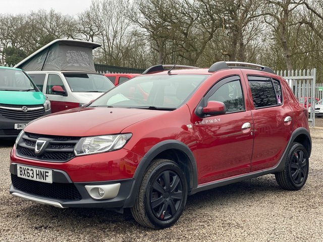 Dacia Sandero Stepway 1.5 Dci Ambiance Euro 5 BX63HNF Red #2