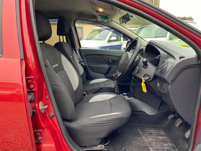 Dacia Sandero Stepway 1.5 Dci Ambiance Euro 5 BX63HNF Red #5