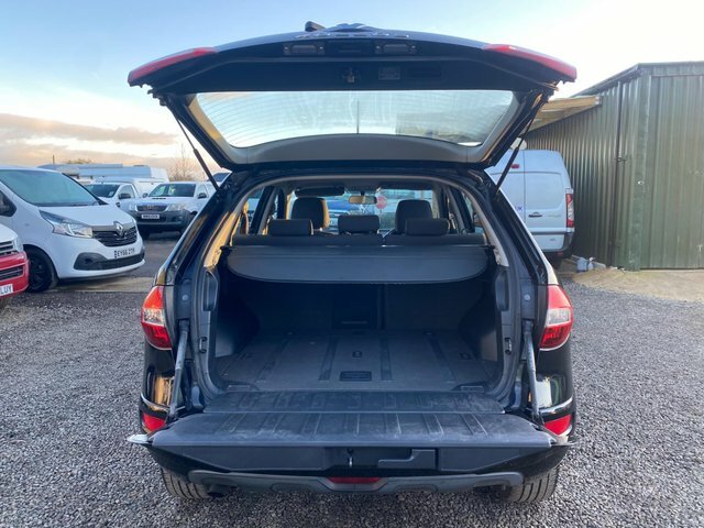 Renault Koleos 2.0-dci-dynamique-s-suv-5dr-diesel-manual-4wd-euro Silver #11