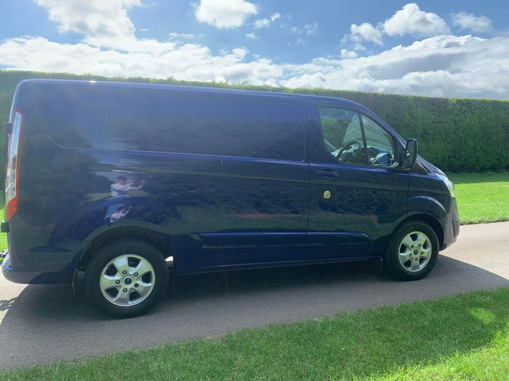 Ford Transit Custom 2.0 Tdci 130Ps Low Roof Limited Van WG67KVM Blue #5