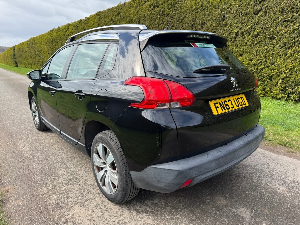 Peugeot 2008 1.2 Vti Active #4