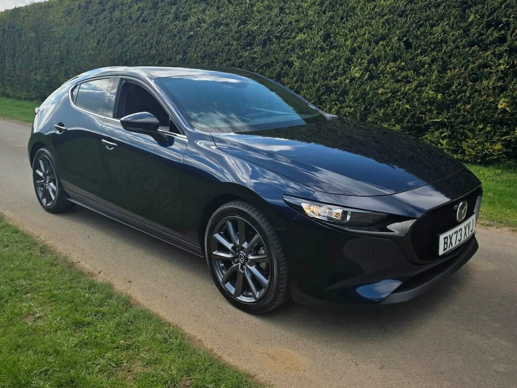 Mazda 3 2.0 E-skyactiv G Mhev Homura