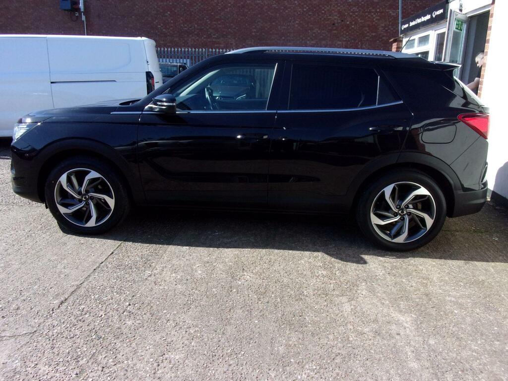 SsangYong Korando 1.5 Ultimate Suv Euro 6 Ss 163 WJ22JGX Black #6