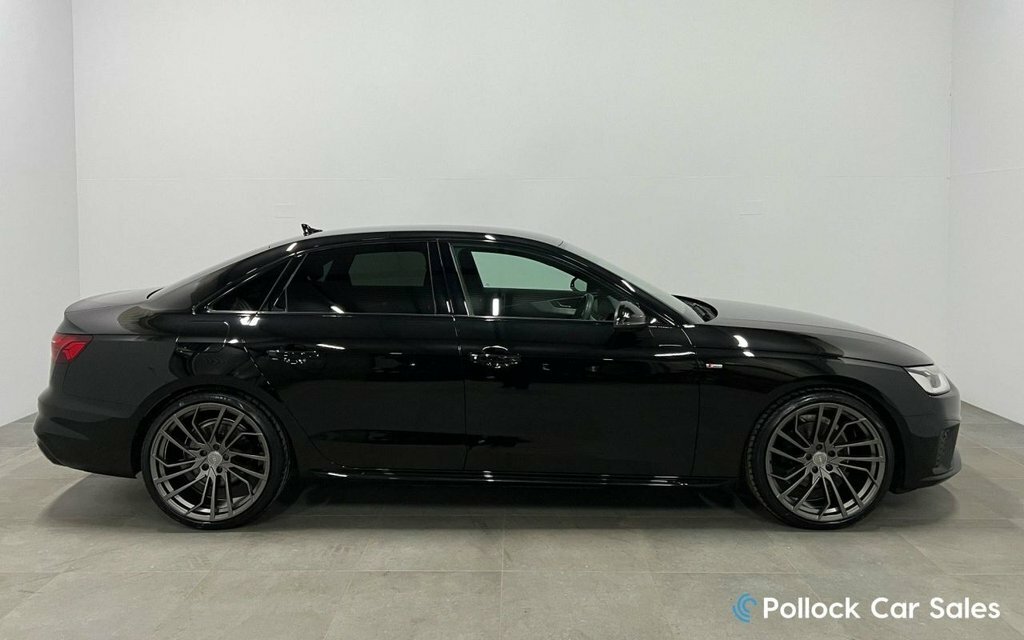 Audi A4 2L S Line VU22DVK Black #4