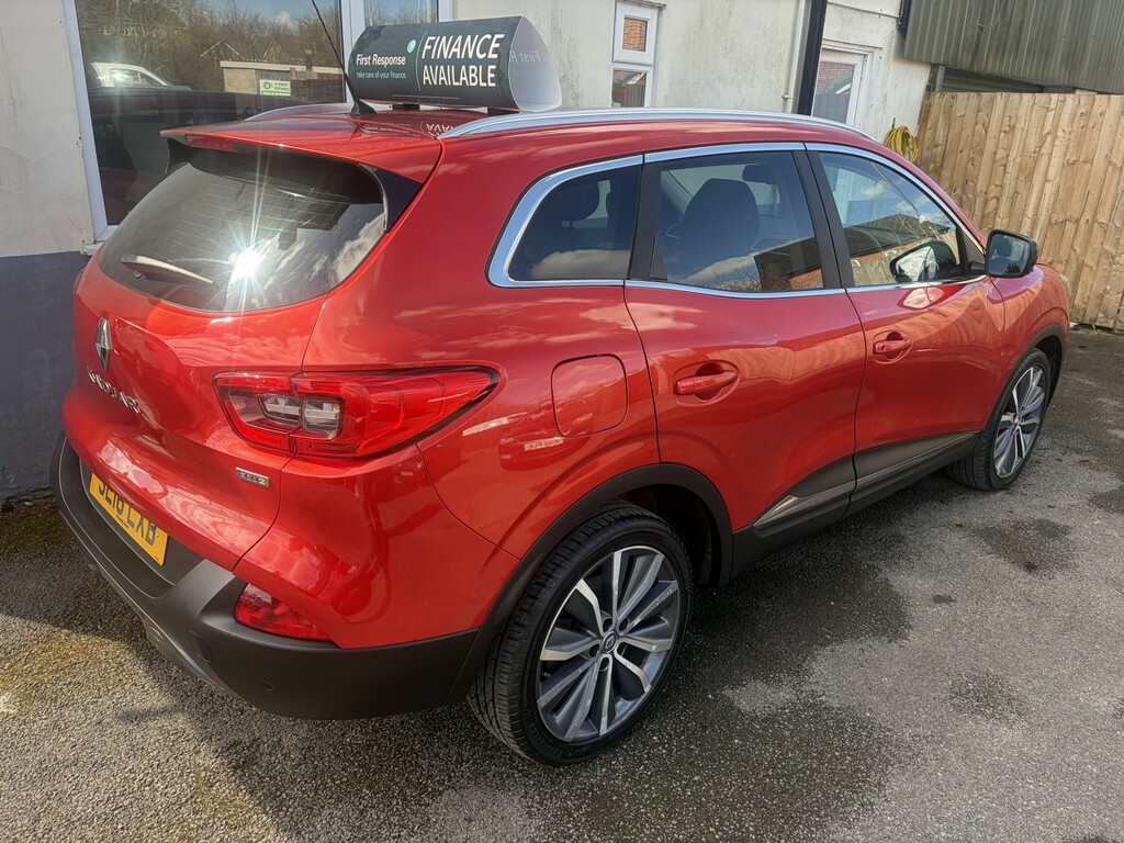 Renault Kadjar Suv 1.5 Signature Nav Dci 110 2016 SE16LXB Red #3