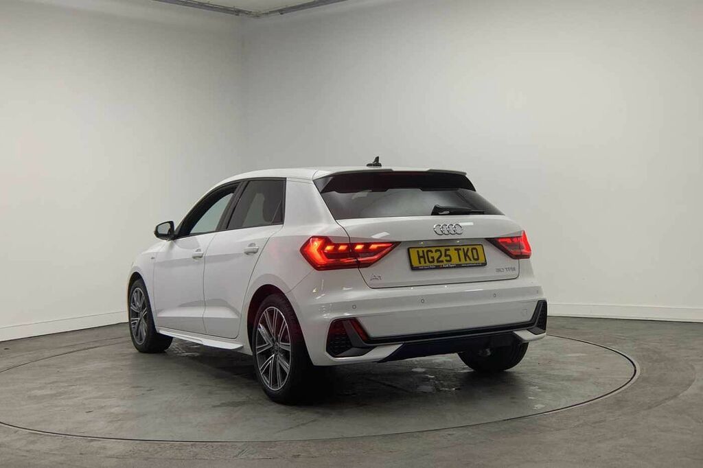 Audi A1 S Line 30 Tfsi 116 Ps 6-Speed - 2025 25 HG25TKO White #3