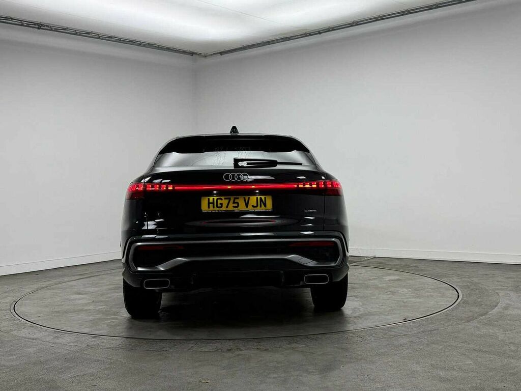 Audi Q5 S Line Tfsi Quattro 204 Ps S Tronic - 2025 HG75VJN Black #5