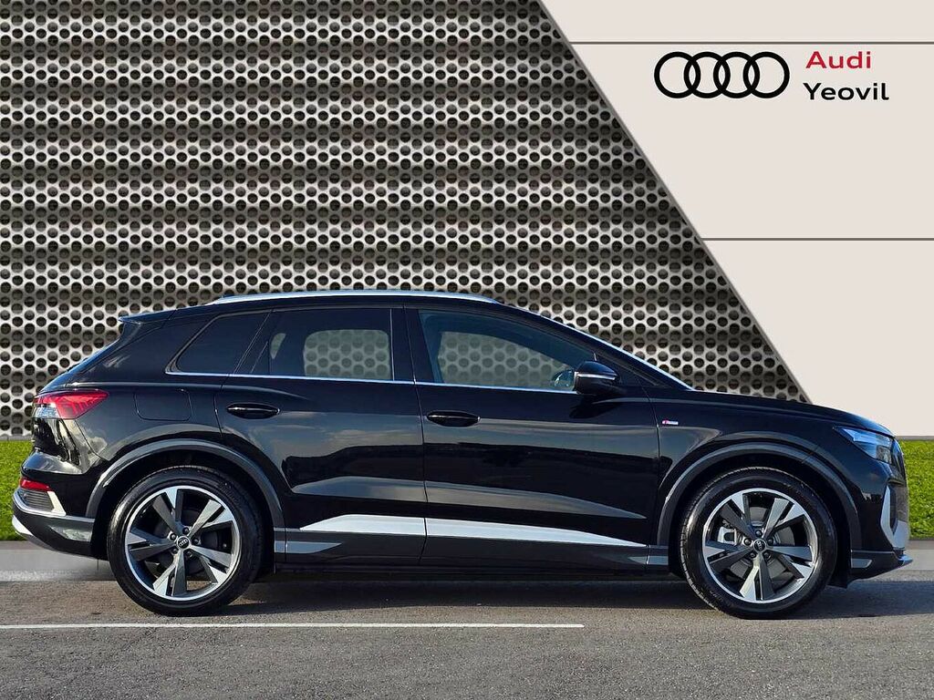 Audi Q4 E Tron Q4 S Line 40 E-tron 150,00 Kw - 2026 WA26ZNK Black #4