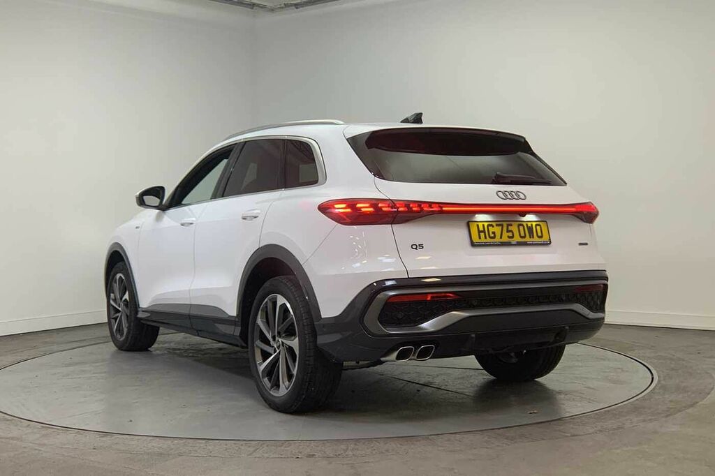 Audi Q5 Suv S Line Tdi Quattro 204 Ps S Tronic - 2025 HG75OWO White #3