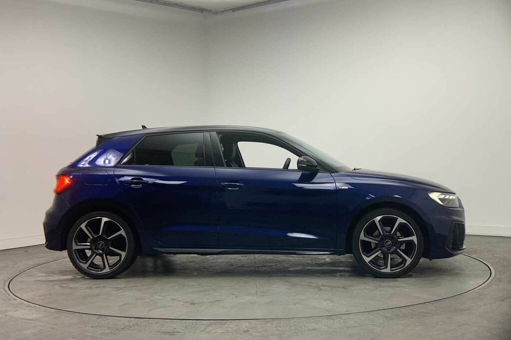 Audi A1 Black Edition 35 Tfsi 150 Ps S Tronic - 2025 AE25UXA Blue #4