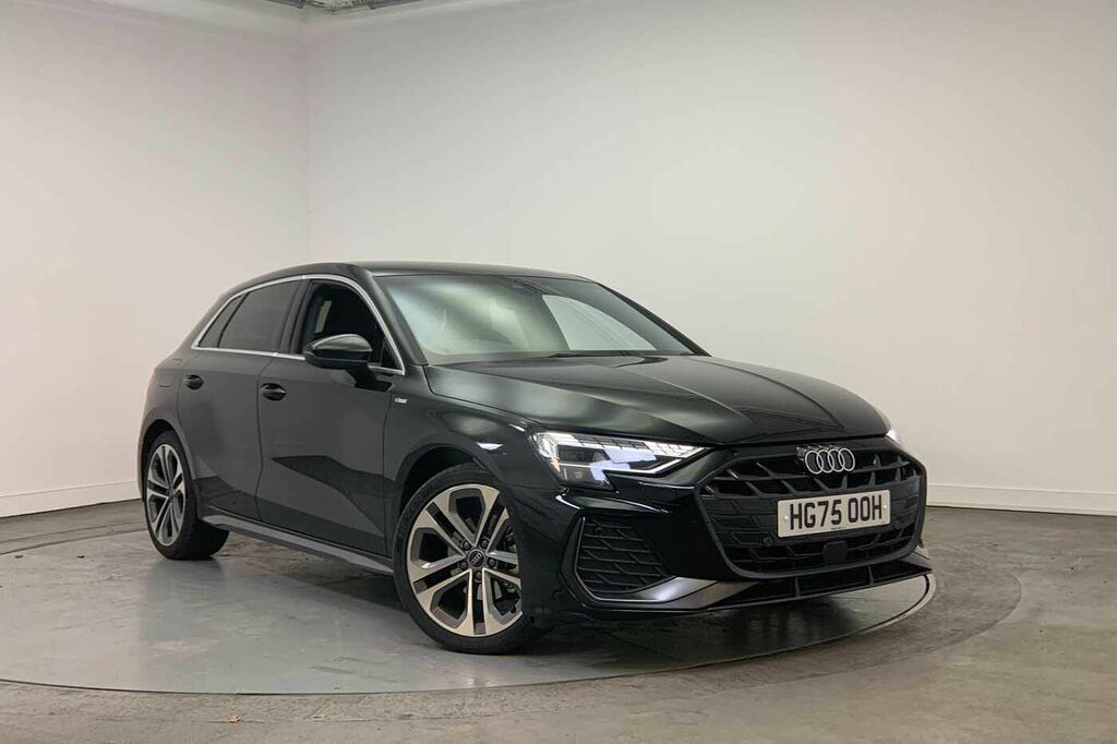 Audi A3 S Line 35 Tfsi 150 Ps 6-Speed - 2025 Black