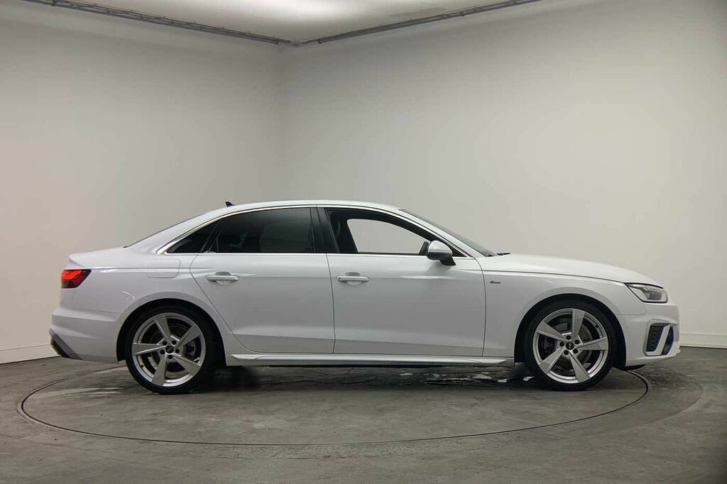 Audi A4 S Line 35 Tfsi 150 Ps S Tronic - 2024 HG24LYF White #4