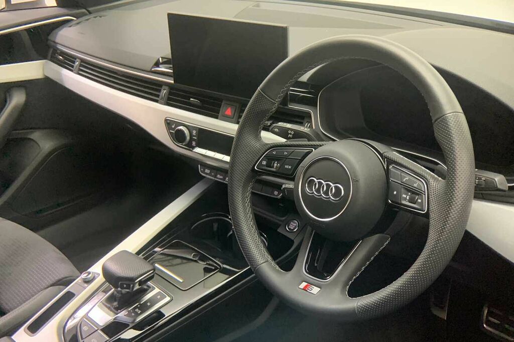 Audi A4 S Line 35 Tfsi 150 Ps S Tronic - 2024 HG24LYF White #6