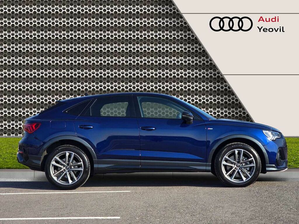 Audi Q3 Black Edition 40 Tfsi Quattro 190 Ps S Tronic - 20 Blue #4