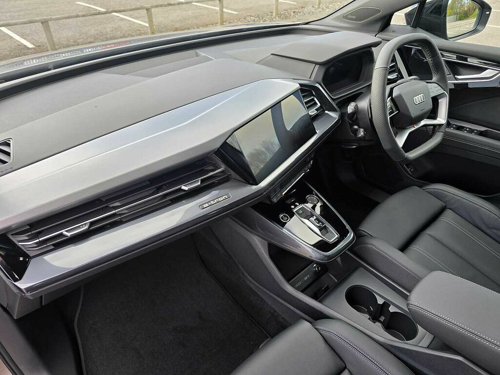 Audi Q4 E Tron Q4 Black Edition 40 E-tron 150,00 Kw - 2026 WG26CWA Grey #2
