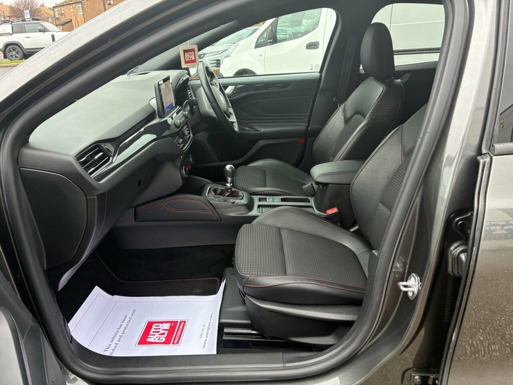 Ford Focus 1L St-line X Edition EK70SPX Grey #5