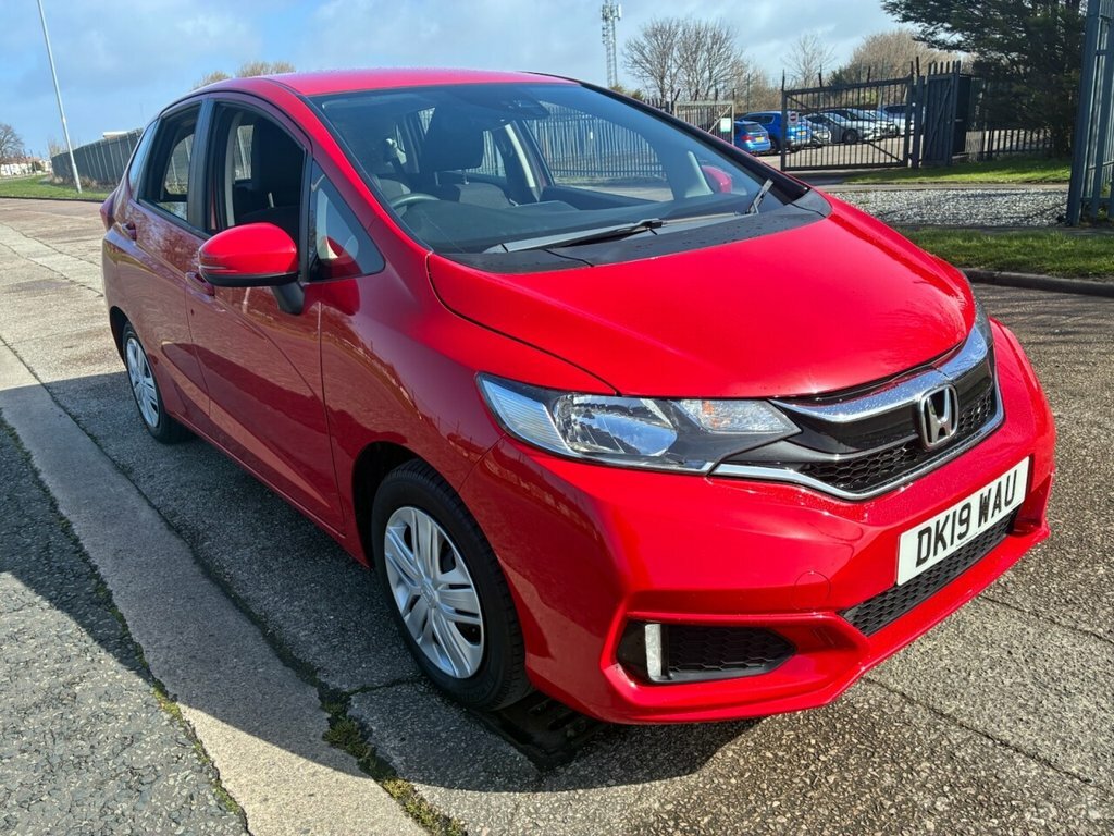 Honda Jazz 1.3L S DK19WAU Red #2