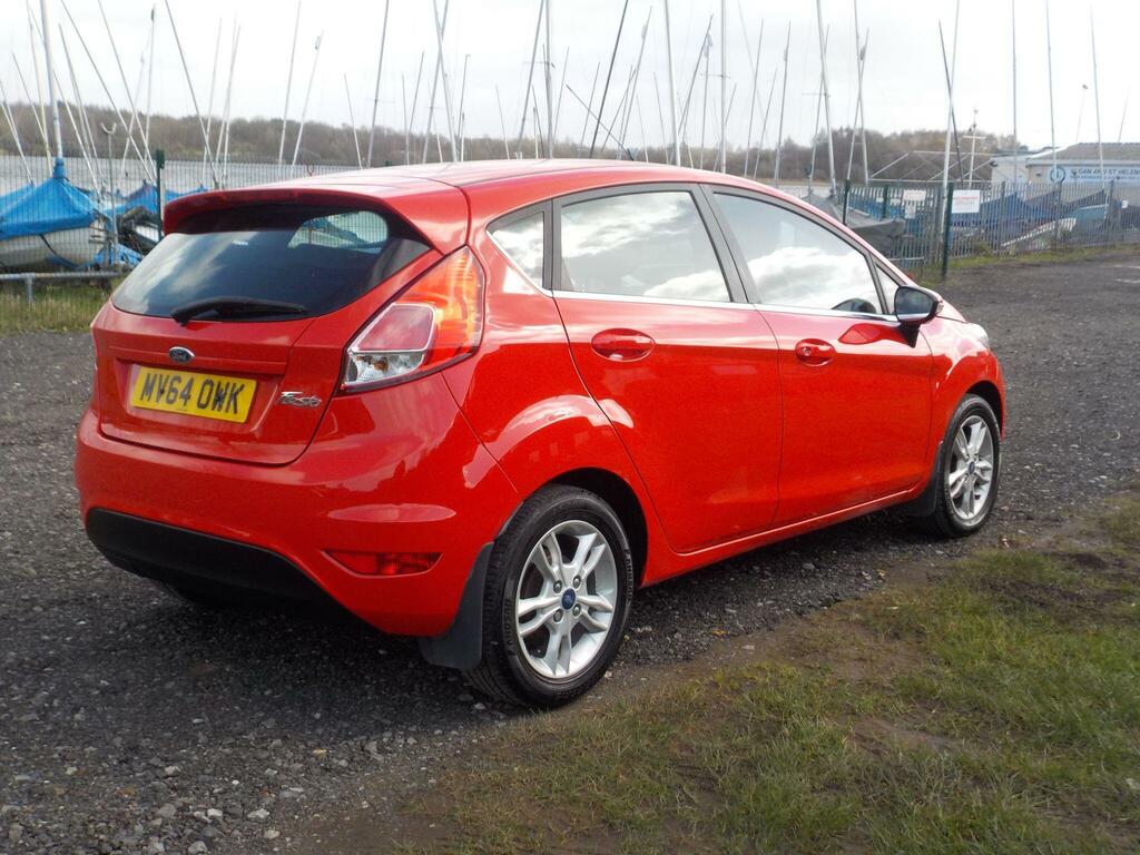 Ford Fiesta 1.25 Zetec Euro 5 MV64OWK Red #5
