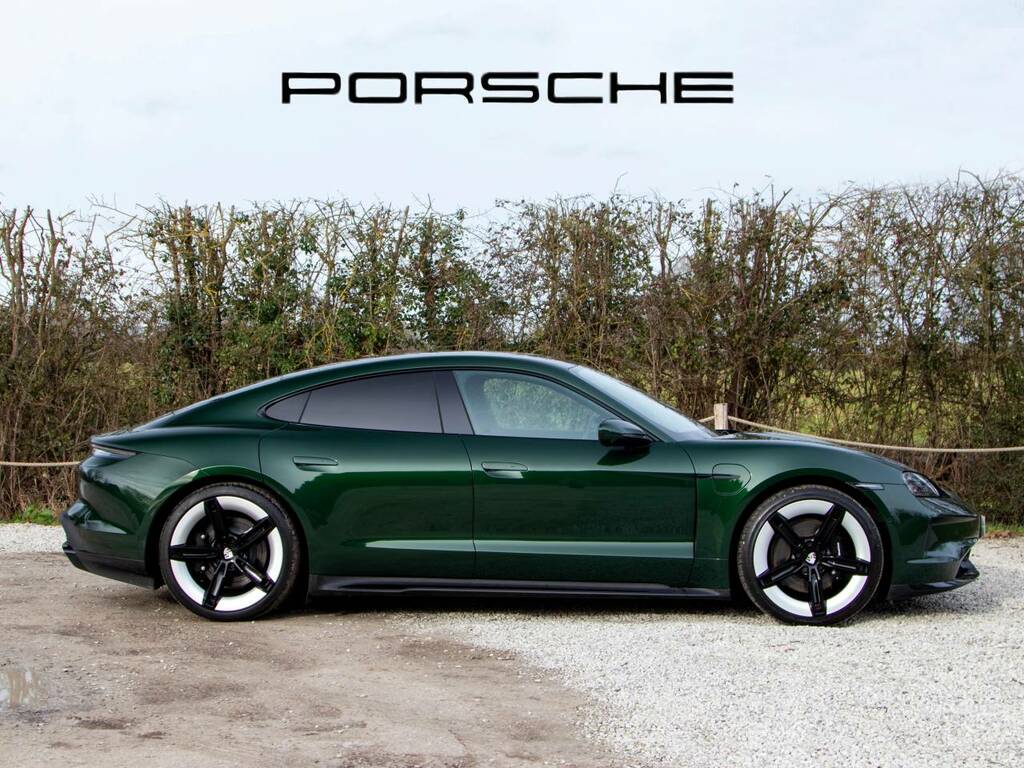 Porsche Taycan 4S Green #5