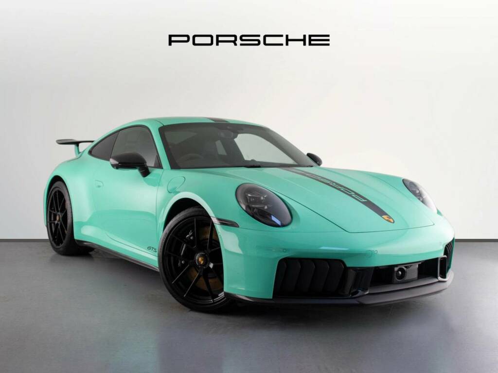 Porsche 911 Carrera Gts Green
