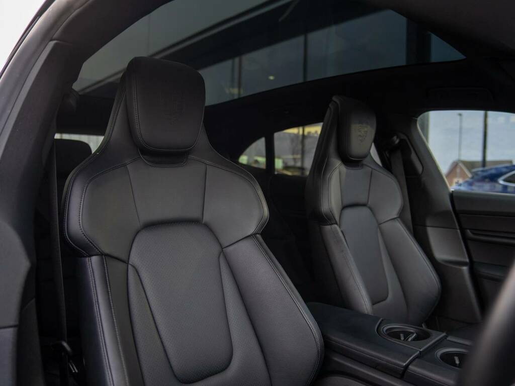 Porsche Taycan 4S Cross Turismo My22 Blue #5
