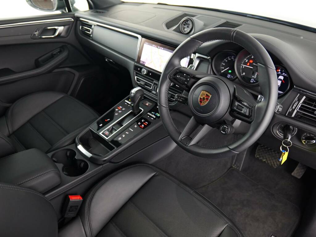 Porsche Macan T Grey #5