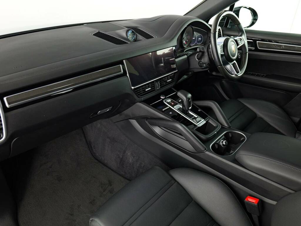 Porsche Cayenne E-hybrid Coup233 My23 Silver #5