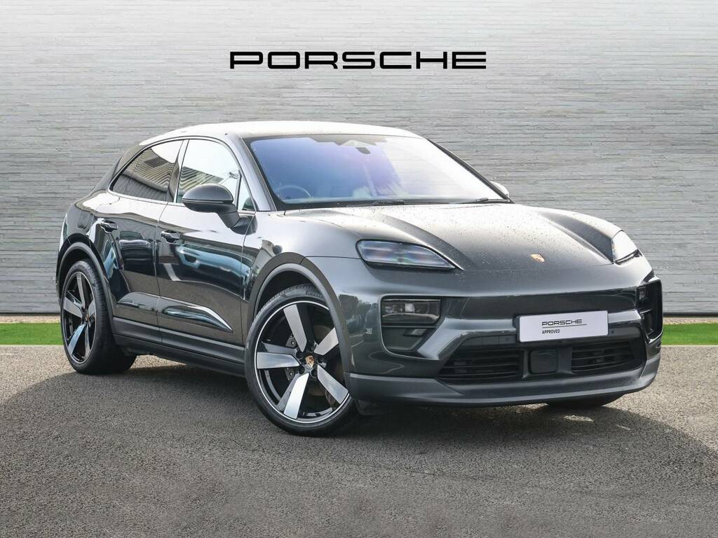 Porsche Macan 4 Electric Grey