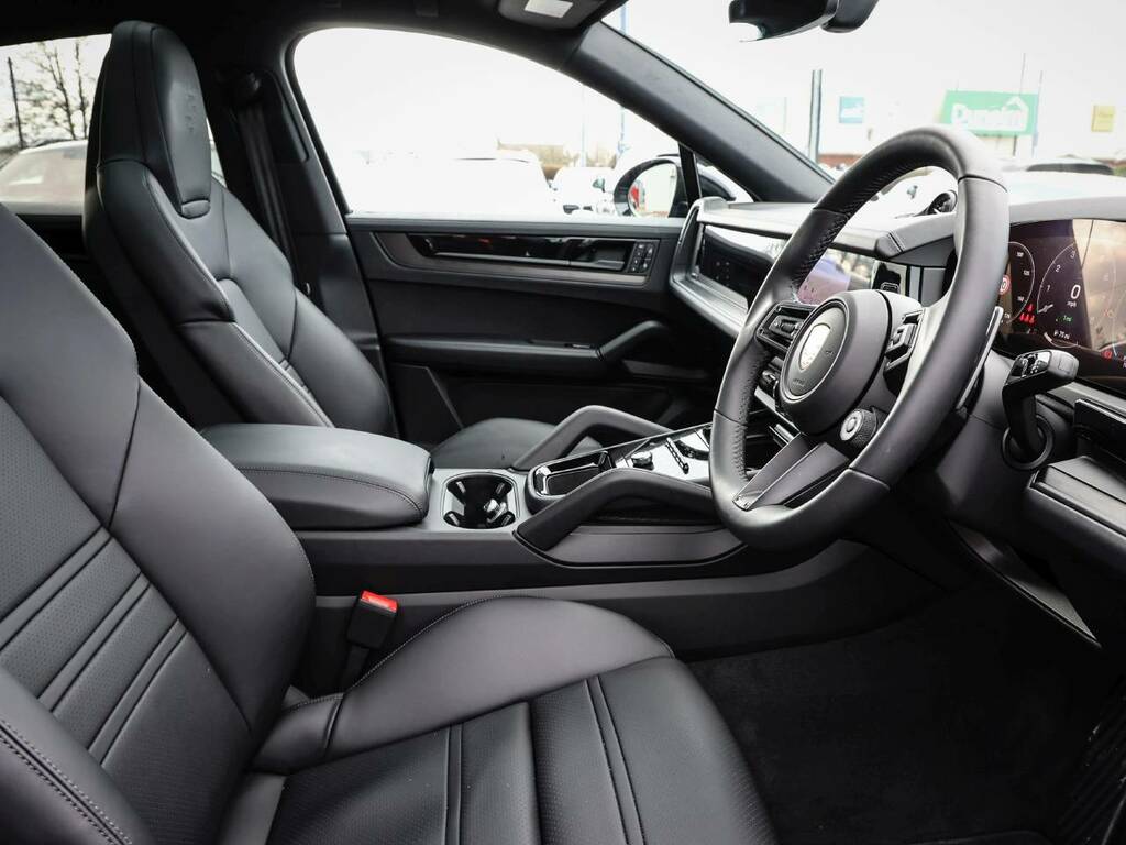 Porsche Cayenne E-hybrid Coup233 Black Edition Black #5