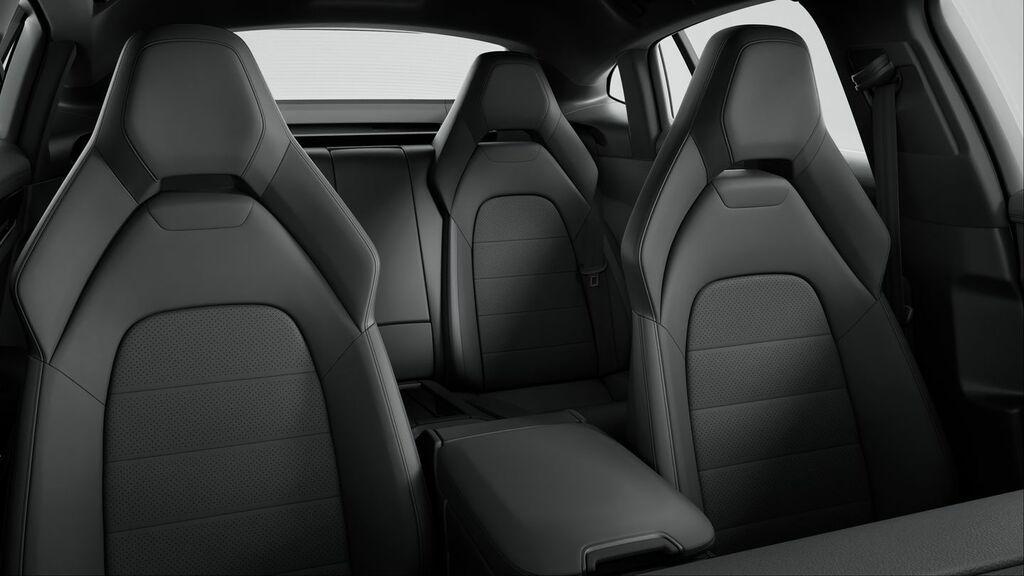 Porsche Panamera Saloon Black #6