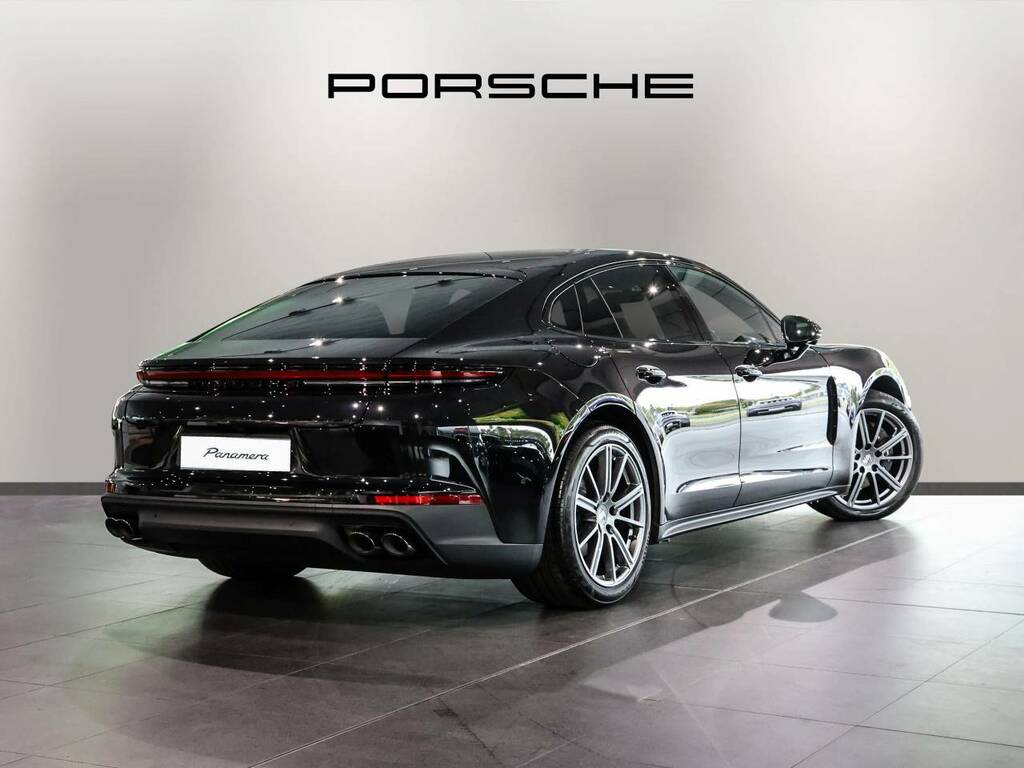 Porsche Panamera Saloon Black #3