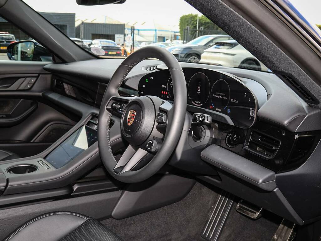 Porsche Taycan Sport Turismo  Black #4