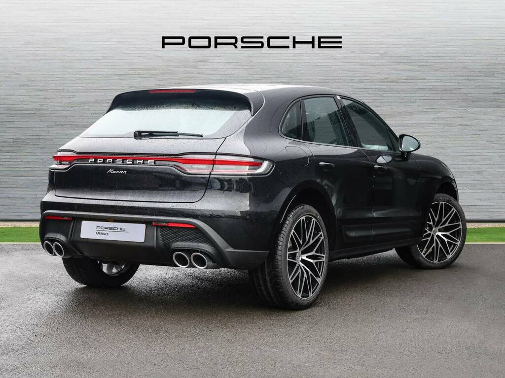 Porsche Macan Suv Black #3