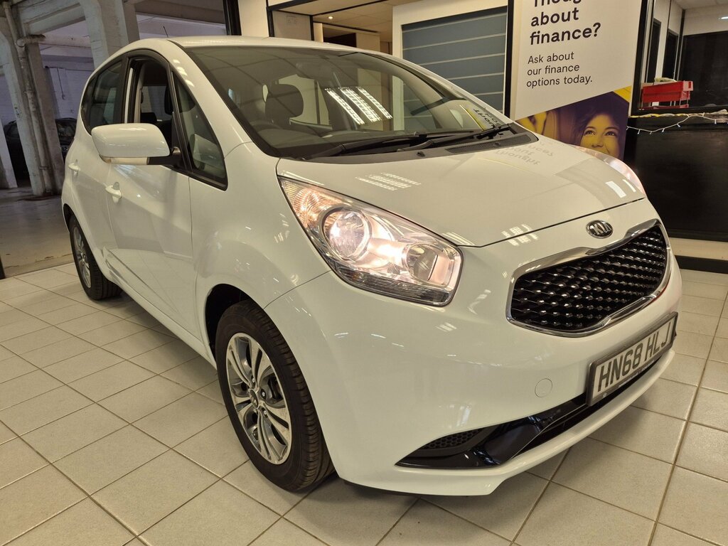 Kia Venga 1.6 2 Mpv Euro 6 123 Bhp White