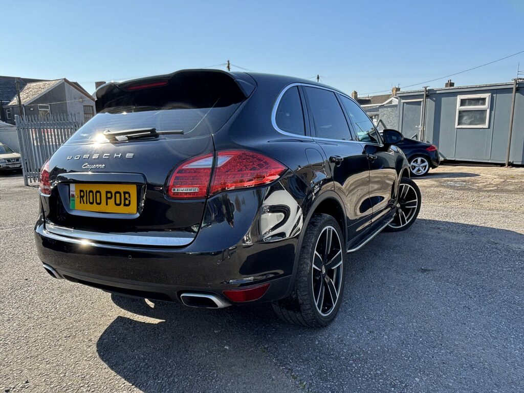 Porsche Cayenne 3.0L V6 D Tiptronic RI00POB #5