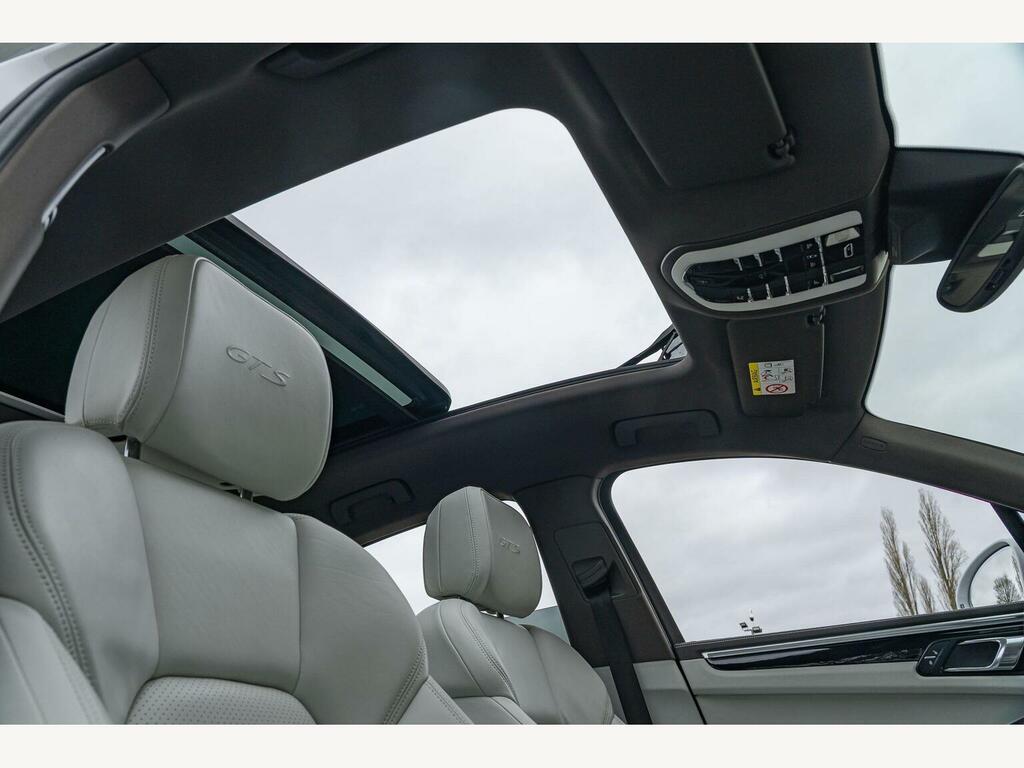 Porsche Macan 3.0T V6 Gts Pdk 4Wd Euro 6 Ss VX17JSY #4
