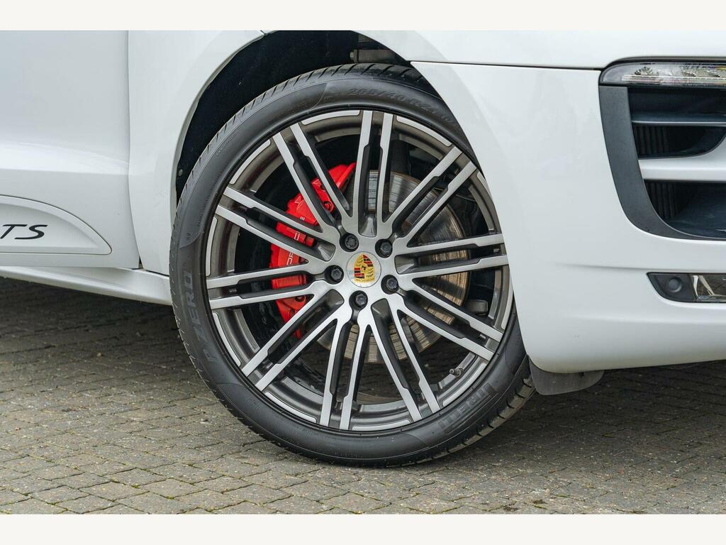 Porsche Macan 3.0T V6 Gts Pdk 4Wd Euro 6 Ss VX17JSY #2