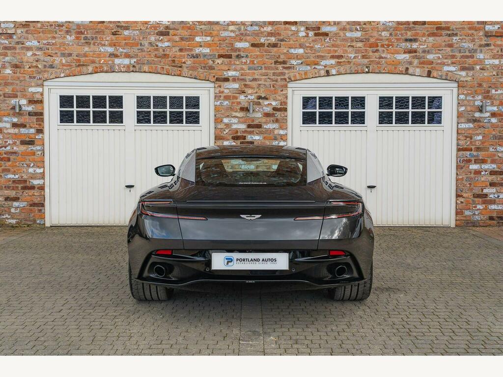 Aston Martin DB11 White #9