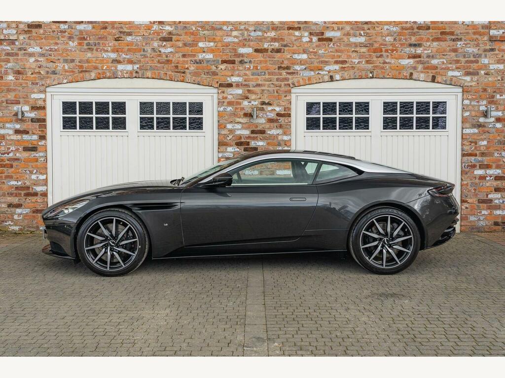 Aston Martin DB11 White #6