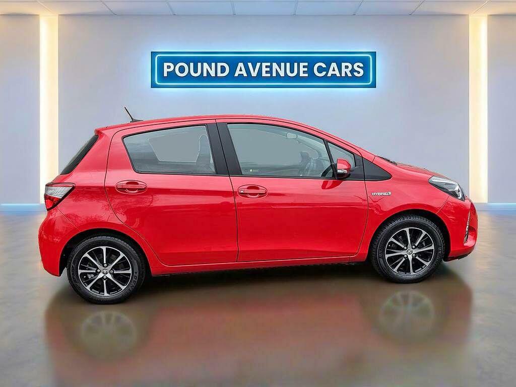 Toyota Yaris 1.5 Vvt-h Icon Tech E-cvt Euro 6 Ss GD68SXT Red #6