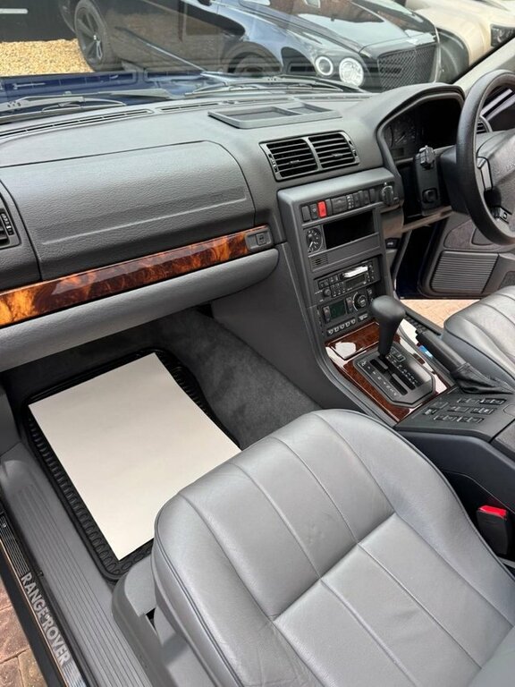 Land Rover Range Rover 3.9L Null Green #14