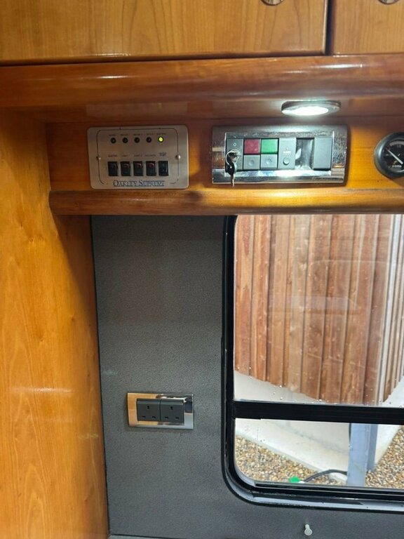 Renault Horsebox 7 Horse Slideout FX51KEJ Blue #5