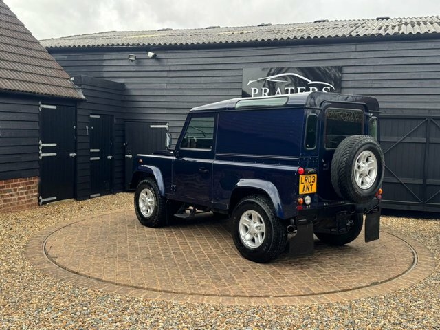 Land Rover Defender   #5