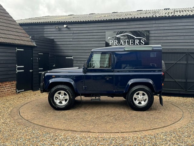 Land Rover Defender   #3