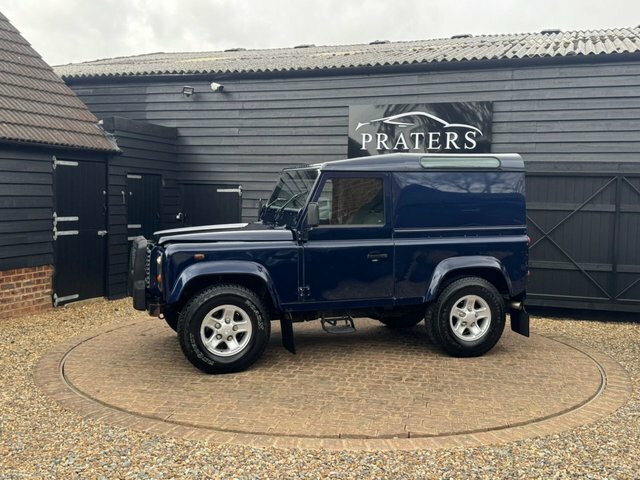 Land Rover Defender   #17