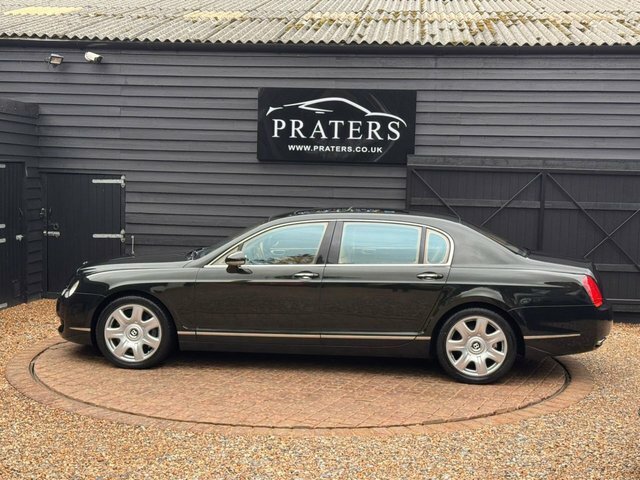 Bentley Continental W12 Flying Spur Saloon Green #5
